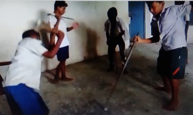 ପାଠ ପଢା ବଦଳରେ କାମ କରୁଛନ୍ତି ଛାତ୍ରଛାତ୍ରୀ, ଶିକ୍ଷକ ଦାଦନ ଶିକ୍ଷା ଦେଉଛନ୍ତି  : ଓମଟିଭି