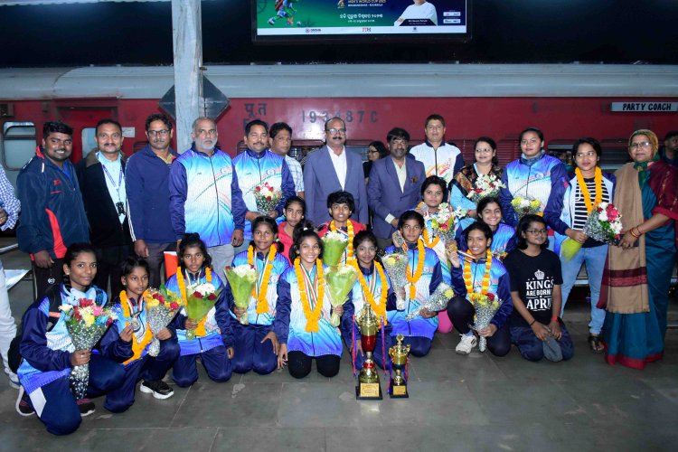 DAV NATIONAL SPORTS-2022, ODISHA OUTSHINES BY CLINCHING 16 & 13 MEDALS IN BOYS & GIRLS RESPECTIVELY : Ommtv