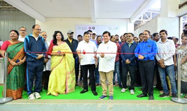 Mega KIIT Blood Donation Camp, Record 3040 Units of blood collected in a single day : Ommtv