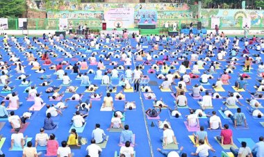 କିଟ୍ ଓ କିସ୍‌ରେ ଅନ୍ତର୍ଜାତୀୟ ଯୋଗ ଦିବସ  : Ommtv