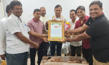 ସୁଶାନ୍ତ କୁମାର ରାଉତଙ୍କୁ ଶ୍ରେ‌ଷ୍ଠ ବିଧାୟକ ସମ୍ମାନ ପ୍ରଦାନ  : Ommtv