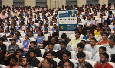 PM Modi Awards ‘5G Use Case Lab’ to KIIT-DU : Ommtv