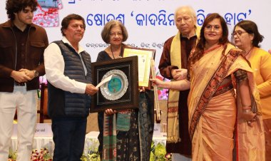 Kadambini Sahitya Mahotsav and Patrika Haat  Mridula Garg Conferred Nilimarani Sahitya Samman 2024 : Ommtv