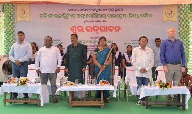 ଉଦ୍‌ଘାଟିତ ହେଲା କିସ୍‌ର ବୌଦ୍ଧ ଶାଖା ଓ ୧୦୦ ଶଯ୍ୟା ବିଶିଷ୍ଟ ହସ୍‌ପିଟାଲ୍ ଭୂମି ପୂଜନ  ବିପିଏଲ୍ ବର୍ଗର ଛାତ୍ରଛାତ୍ରୀଙ୍କୁ ବିନାଦେୟରେ ଇଂରାଜୀମାଧ୍ୟମ ଶିକ୍ଷା : Ommtv