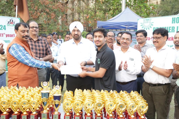 KIIT Hostel Premier League: Intra-Hostel Cricket,  Tournament for First Year Students : Ommtv