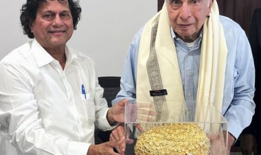 Ratan Tata Receives Prestigious KISS Humanitarian Award : Ommtv Round The Clock