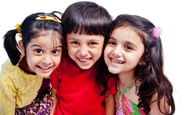 ମନୋରଞ୍ଜନ ଶିଳ୍ପ ତଥା ବାଣିଜ୍ୟିକ ମନୋରଞ୍ଜନ କାର୍ଯ୍ୟକଳାପରେ ନିୟୋଜିତ ଶିଶୁଙ୍କ ପାଇଁ ନୂଆ ନିୟମ ଲାଗୁ : Ommtv Round The Clock