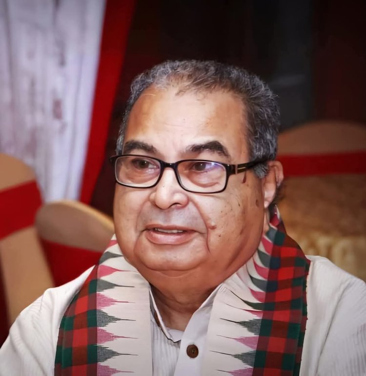 ଥିଲେ ଡ଼ାକ୍ତର ହେଲେ ଜନସେବକ : Ommtv Kalinga Vikas