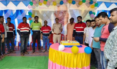 ଲାଞ୍ଜିଗଡ ଠାରେ ଚେନIଇ ରାଧା କମ୍ପାନୀର ରକ୍ତଦାନ ଶିବିର ଅନୁଷ୍ଠିତ ହୋଇଯାଇଛି:Ommtv Kalingavikas