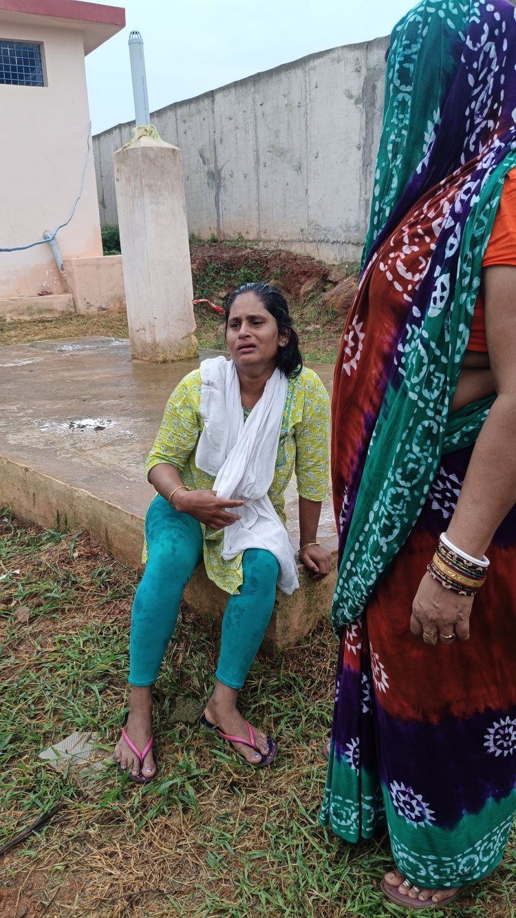 ଦ୍ବୀତିୟ ସଉତୁଣୀ ମାଡ଼ରେ ତୃତୀୟ ସଉତୁଣୀ ଗୁରୁତର: Ommtv KalingaVikas