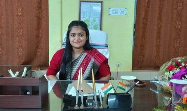 ପାଞ୍ଚପୀଢ ଉପଖଣ୍ଡ ନୂତନ ଉପଜିଲ୍ଲାପାଳ ଭାବେ କସ୍ତୁରୀ ପଣ୍ଡା(ଆଇଏଏସ) ଙ୍କ କାର୍ଯ୍ୟଭାର ଗ୍ରହଣ:Ommtv Kalinga Vikas