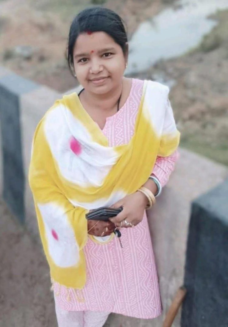 ପେଟ୍ରୋଲ ଢ଼ାଳି ୨ ଜଣଙ୍କ ଆତ୍ମହତ୍ୟା ଉଦ୍ୟମ, ମହିଳା ମୃତ ଓ ପୁରୁଷ ଗୁରୁତର : Ommtv Kalinga Vikas