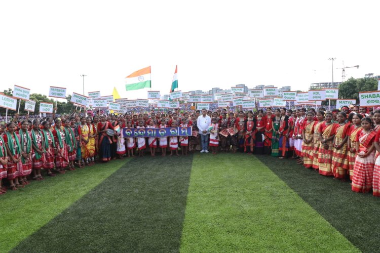 Independence Day Celebrated by KIIT Group of Institutions : Ommtv Kalinga Vikas
