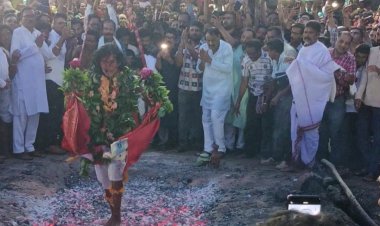 ଭୈରବଙ୍କ ଝାମୁଯାତ୍ରା ବା ବାଲିଯାତ୍ରା ଲାଞ୍ଜିଗଡ ଠାରେ ସମ୍ପର୍ଣ ହୋଇଯାଇଛି :Ommtv Kalinga Vikas