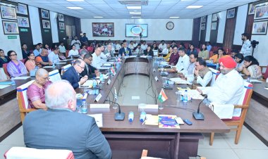 10 ambassadors from ten countries visit KIIT & KISS, joined in SDG meeting : Ommtv Kalinga Vikas