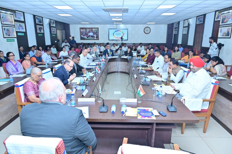 10 ambassadors from ten countries visit KIIT & KISS, joined in SDG meeting : Ommtv Kalinga Vikas