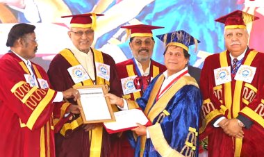 ଅଚ୍ୟୁତ ସାମନ୍ତଙ୍କୁ ଏସ୍‍ଆର୍‍ଏମ୍‍ ବିଶ୍ୱବିଦ୍ୟାଳୟରୁ ୬୯ତମ ସମ୍ମାନସୂଚକ ଡକ୍ଟରେଟ୍ : Ommtv Kalinga Vikas