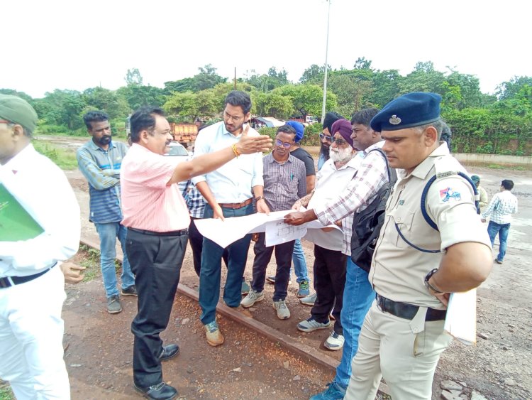 DRM Rayagada inspects the Bacheli-Jeypore Railway Section: