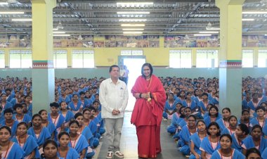 Spiritual Guru Sadhvi Ritambhara Visits KIIT and KISS