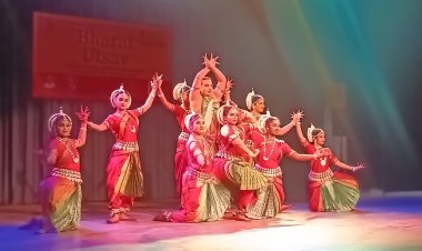 ଦେବଧାରାର ଭାରତ ଉତ୍ସବ