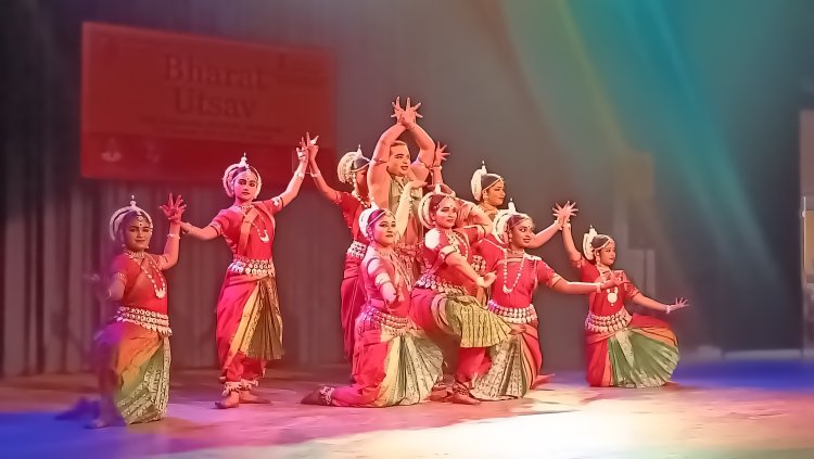 ଦେବଧାରାର ଭାରତ ଉତ୍ସବ