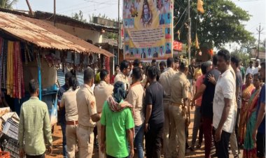 ଖଣ୍ଡଯୁଦ୍ଧରେ ମନ୍ଦିର ପରିସର ଥରହର: ଆଇସିୟୁରେ୫, ୧୦ରୁ ଅଧିକ ଗାଡ଼ି ଚୂର୍‌ମାର
