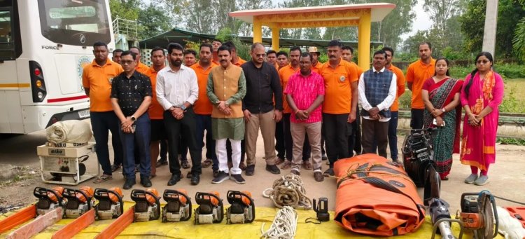 ବାତ୍ୟା ‘ଅର୍ଣ୍ଣବ: ମାଲକାନଗିରିରେ ସରଜମିନ ସ୍ଥିତି ସମୀକ୍ଷା କଲେ ମନ୍ତ୍ରୀ ନିତ୍ୟାନନ୍ଦ ଗଣ୍ଡ